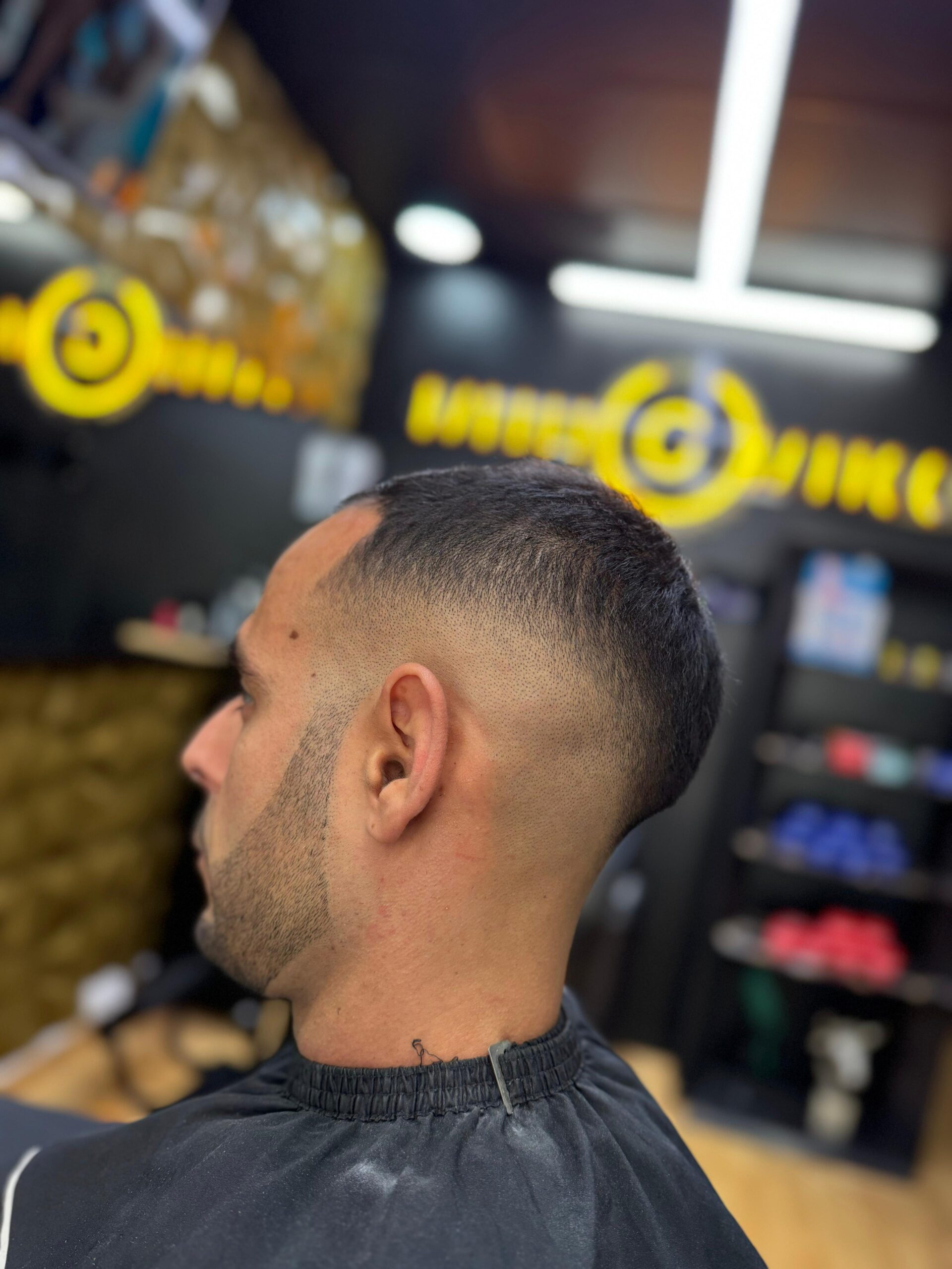 Corte de pelo Diseño - Barber Gómez Tattoo