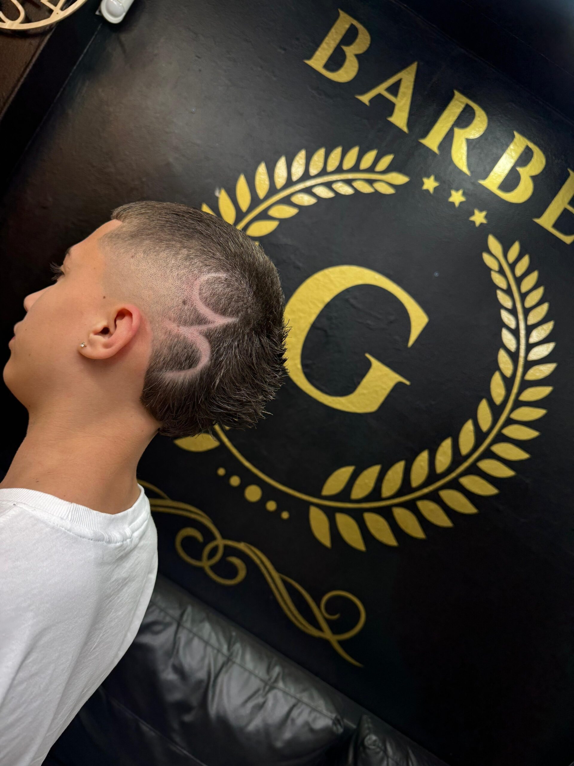Corte de pelo Diseño - Barber Gómez Tattoo